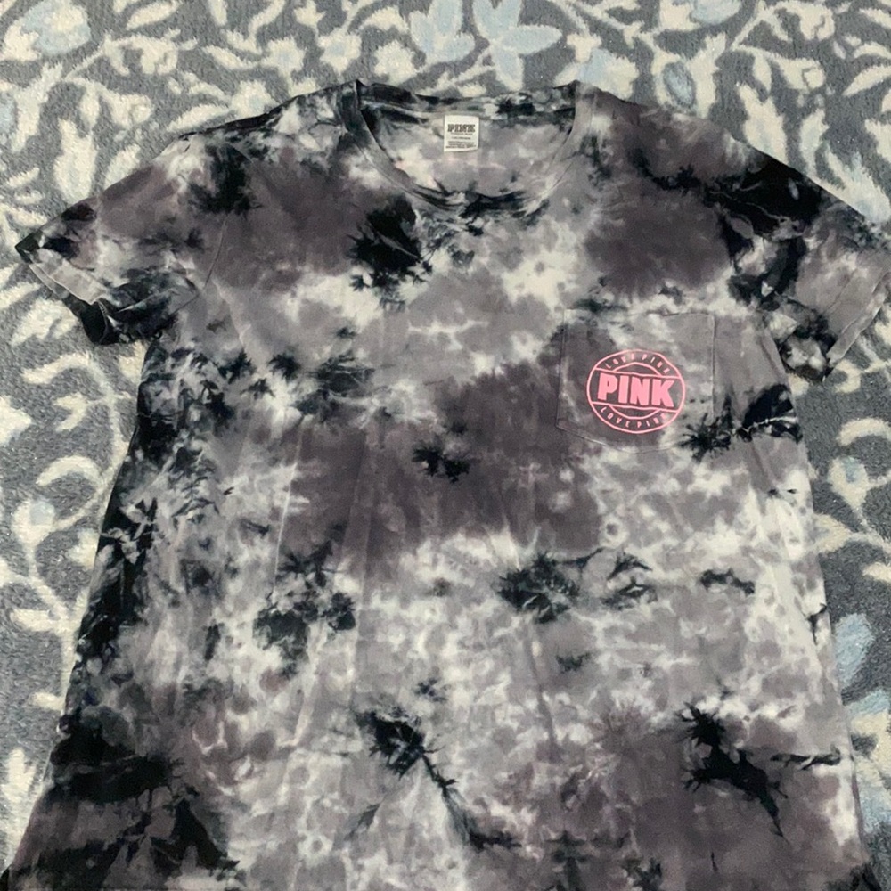 PINK t-shirt